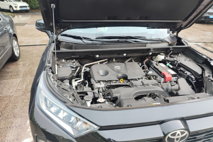 Toyota RAV4 (Imported) 2022 immagine di auto #26