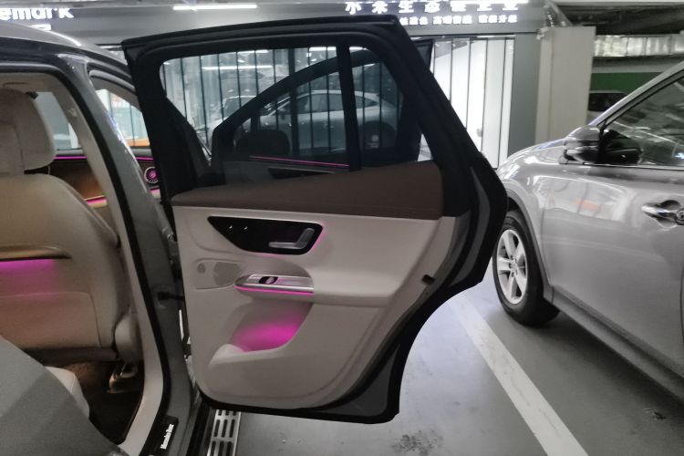 Mercedes-Benz EQE SUV 2023 #26 Mercedes-Benz EQE SUV 2023 car image #26