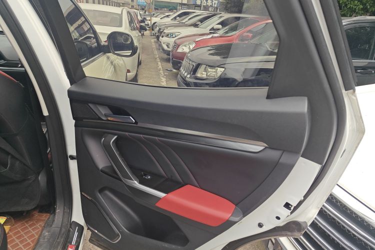 Haval H4 2018 car image #26