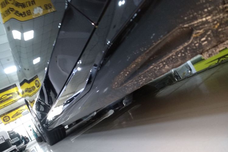 BMW i5 2025 car image #26