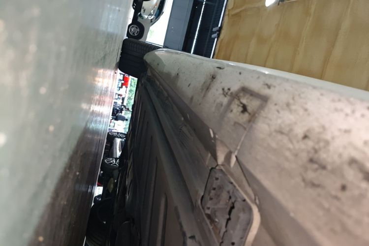 Mercedes-Benz E Class (Imported) 2018 car image #26