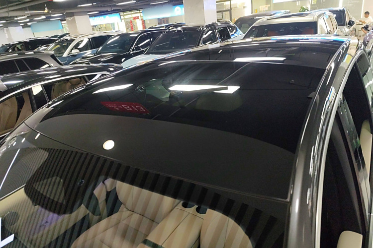 Li L8 2023 изображение автомобиля #26