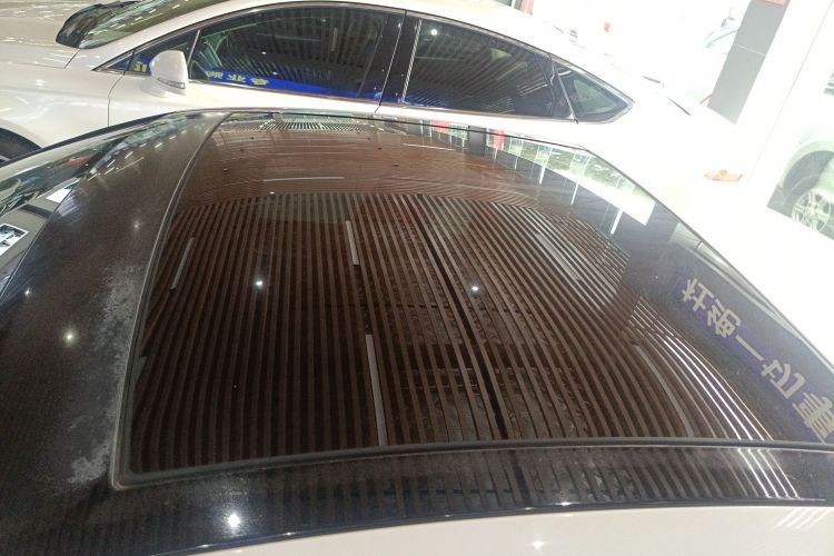 Volkswagen Lamando 2017 immagine di auto #26