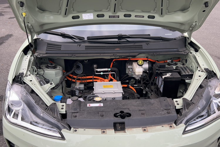 哪吒汽车 哪吒AYA 2023 汽车图片 #26