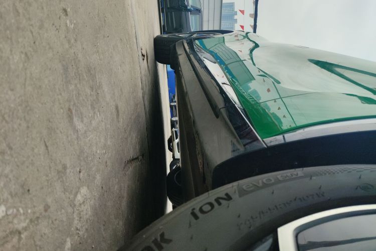 MI YU7 2025 car image #26