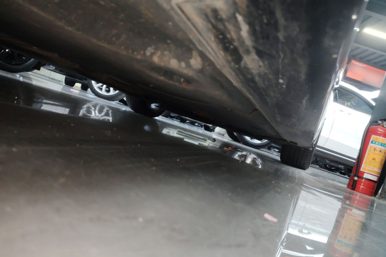 起亚 斯汀格 2018 汽车图片 #26