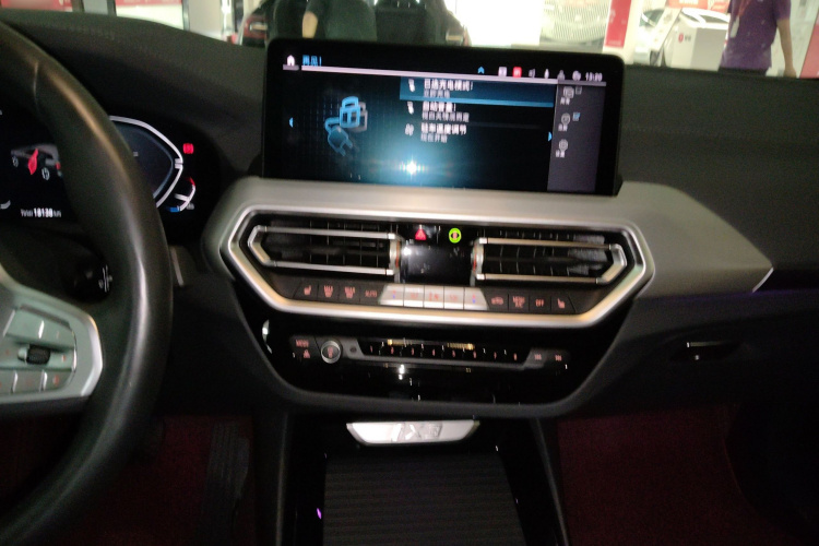 Volkswagen Bora Classic 2024 #26 Volkswagen Bora Classic 2024 car image #26