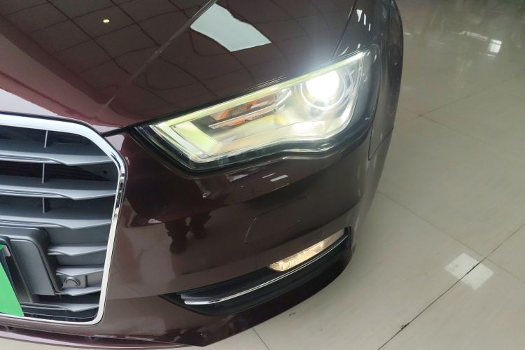 Audi A3 2015 car image #26
