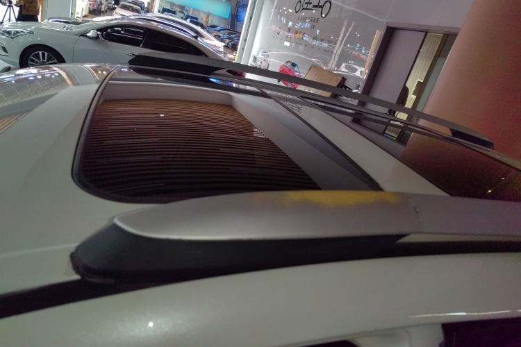 RAV4 2018 #26 RAV4 2018 car image #26