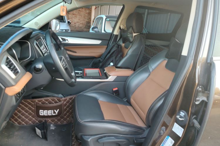 GEELY Vision X6 2019 car image #26