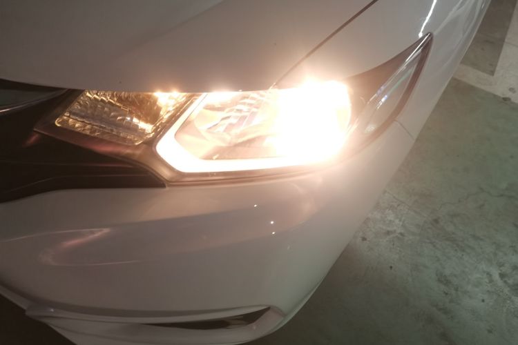 Honda Fit (Imported) 2019 car image #26