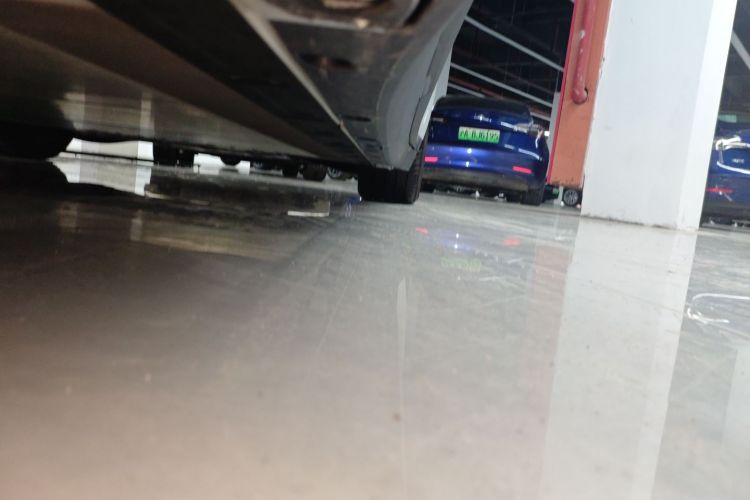 Li i8 2025 image de voiture #26