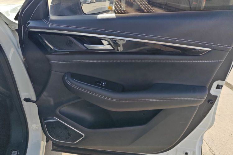 Changan CS85 Coupe 2019 car image #26