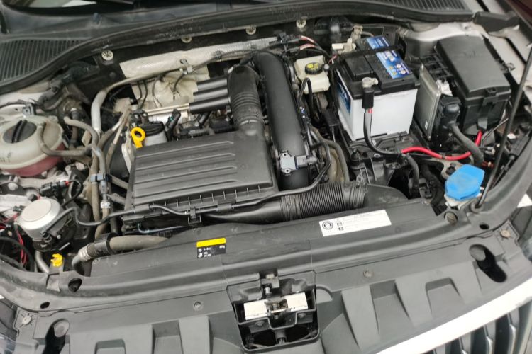 Skoda Octavia 2019 car image #26