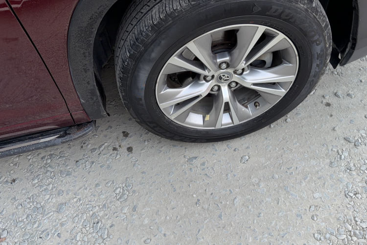 Toyota Highlander (Imported) 2016 car image #26