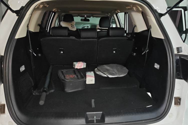 比亚迪 宋MAX新能源 2019 汽车图片 #26