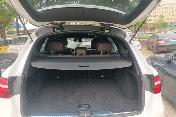 Mercedes-Benz GLC Class 2019 #26 Mercedes-Benz GLC Class 2019 car image #26