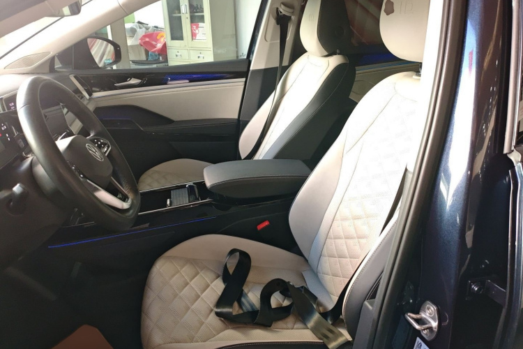 Volkswagen ID.6 Crozz 2021 #26 Volkswagen ID.6 Crozz 2021 car image #26