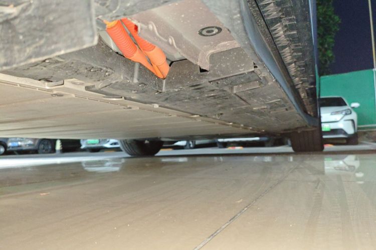 Toyota bZ3 2023 immagine di auto #26