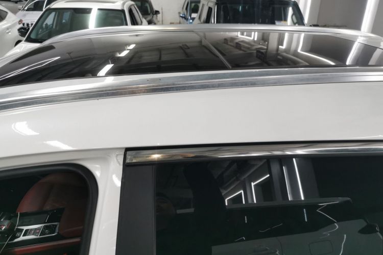 X70 PLUS 2022 car image #26