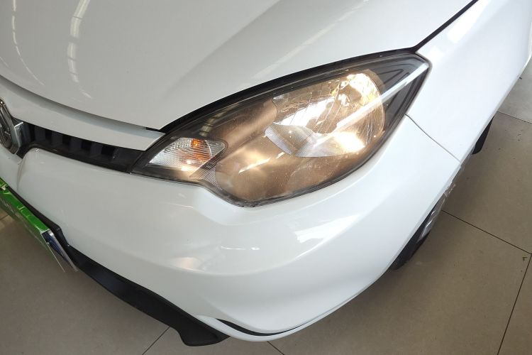 MG 3 2016 car image #26