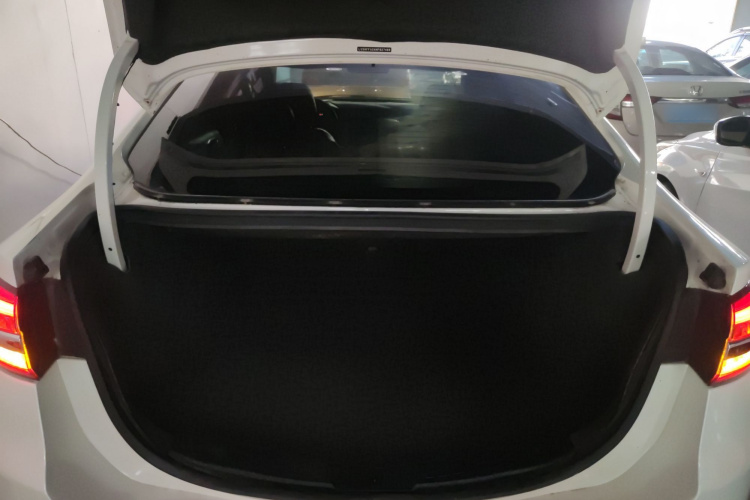 Ford Mondeo 2017 car image #26