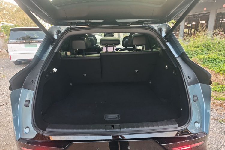 Zeekr 7X 2024 car image #26