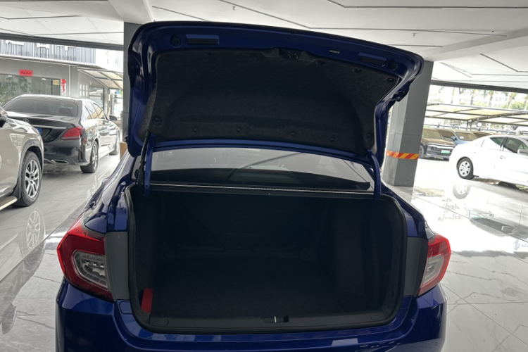 Honda Crider 2019 car image #26