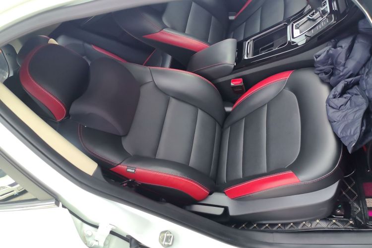 GEELY Emgrand GS 2021 car image #26