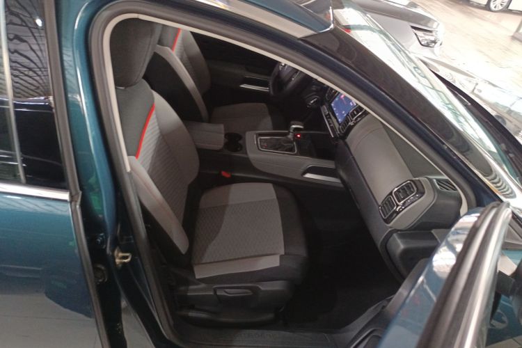 Citroen C5 AIRCROSS 2017 car image #26