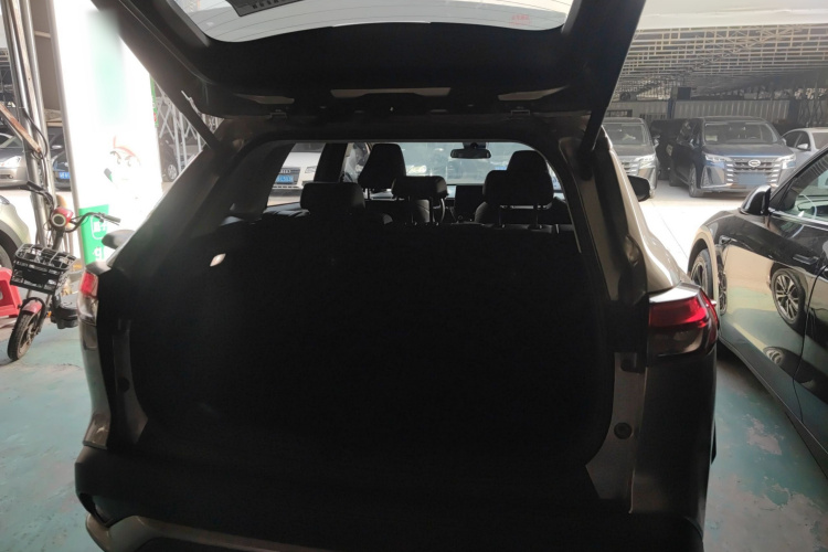 Toyota Frontlander 2022 #26 Toyota Frontlander 2022 immagine di auto #26