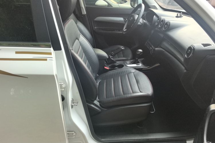 Kaiyi X3 2018 car image #26