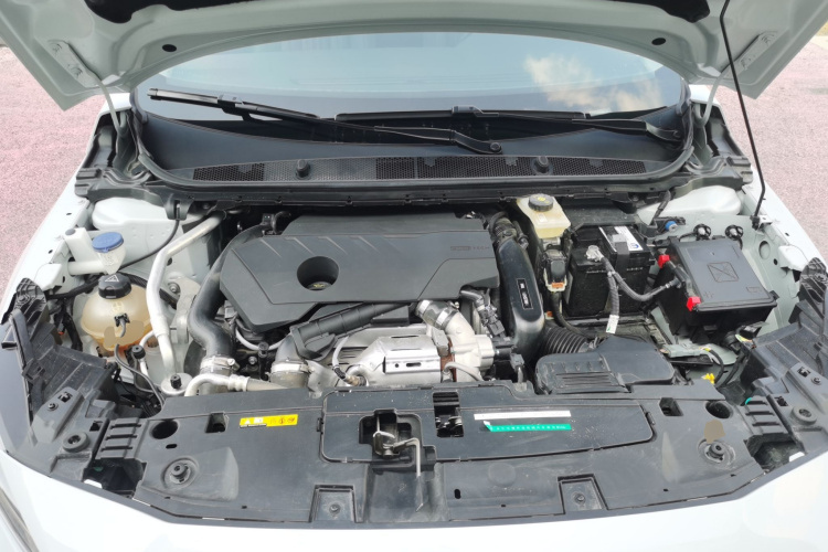Peugeot 408 2025 car image #26