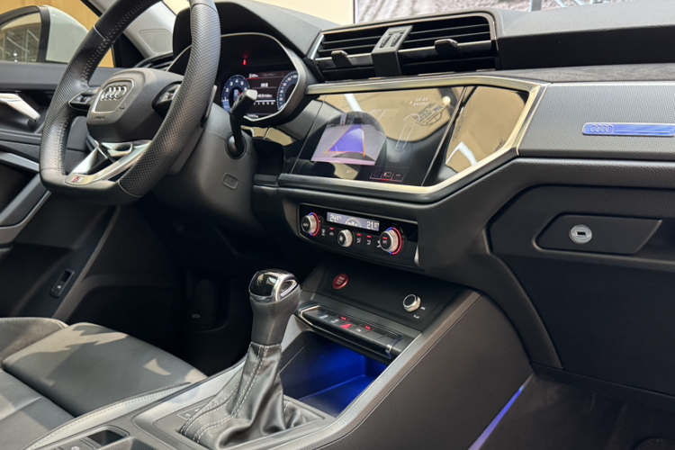 Audi Q3 Sportback 2021 car image #26