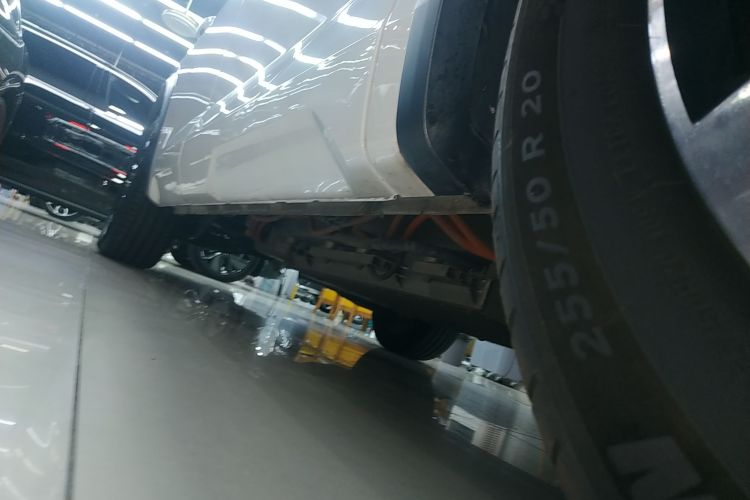 GAC Trumpchi ES9 2023 #26 GAC Trumpchi ES9 2023 car image #26