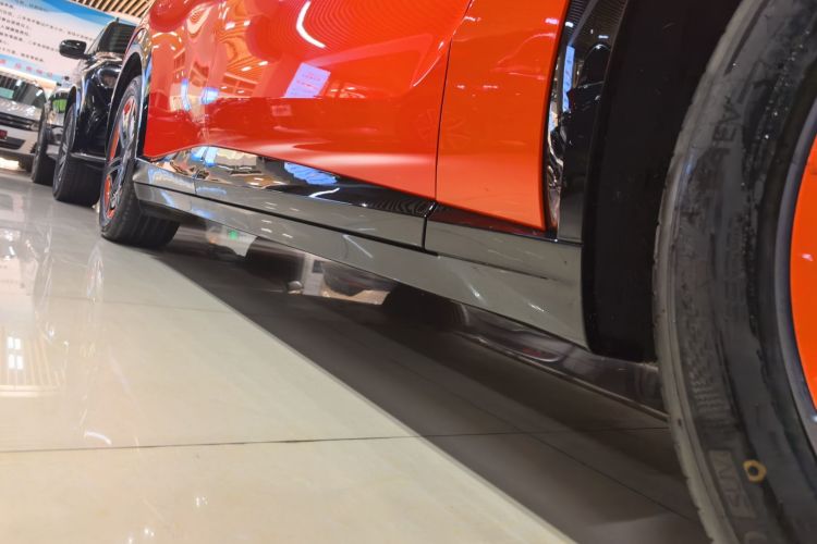 MI YU7 2025 car image #26