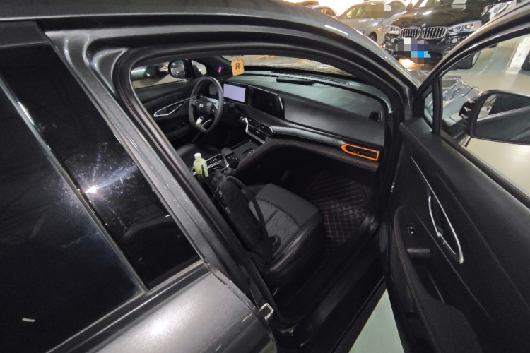 Changan UNI-T 2023 car image #26