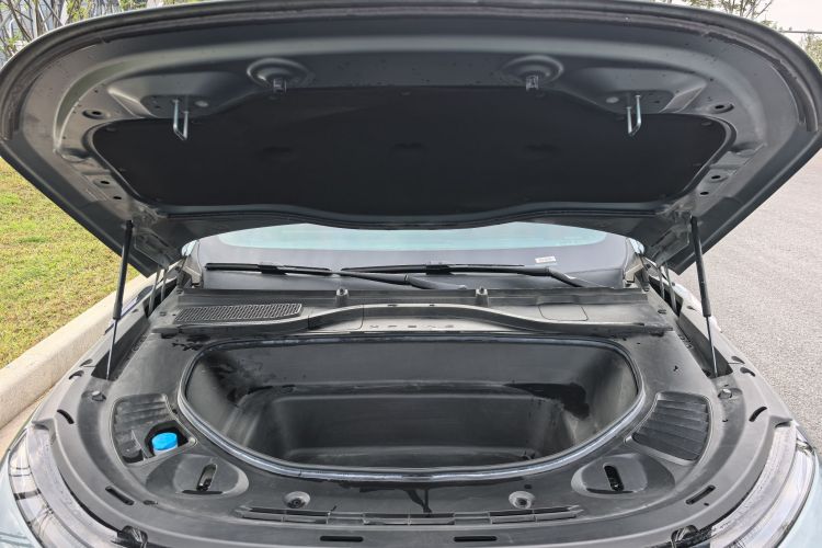 Xpeng G9 2023 #26 Xpeng G9 2023 immagine di auto #26