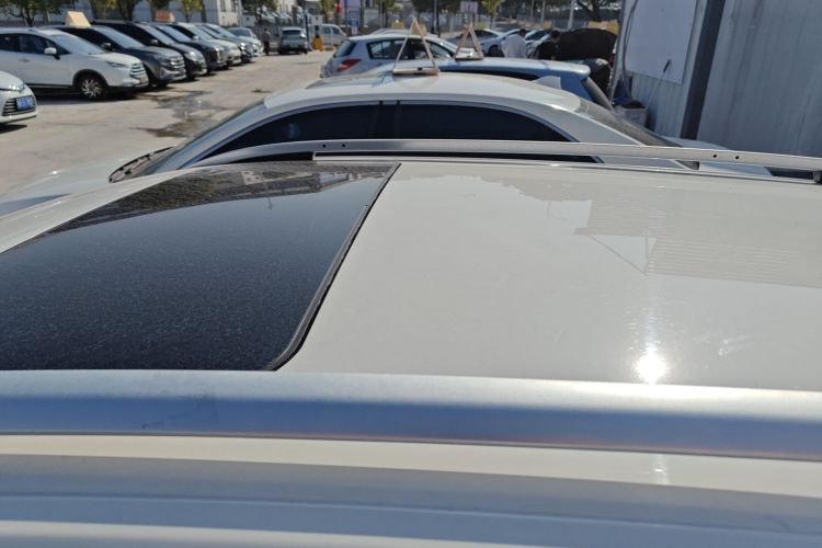 Volkswagen Gran Lavida 2016 immagine di auto #26