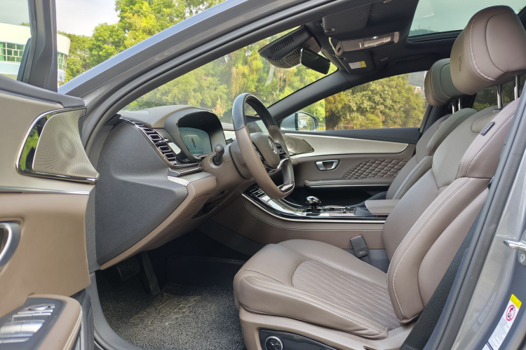 BYD Han 2023 #26 BYD Han 2023 car image #26