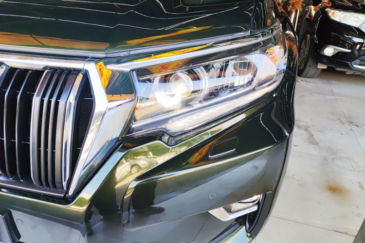 Toyota Land Cruiser Prado 2018 #26 Toyota Land Cruiser Prado 2018 car image #26