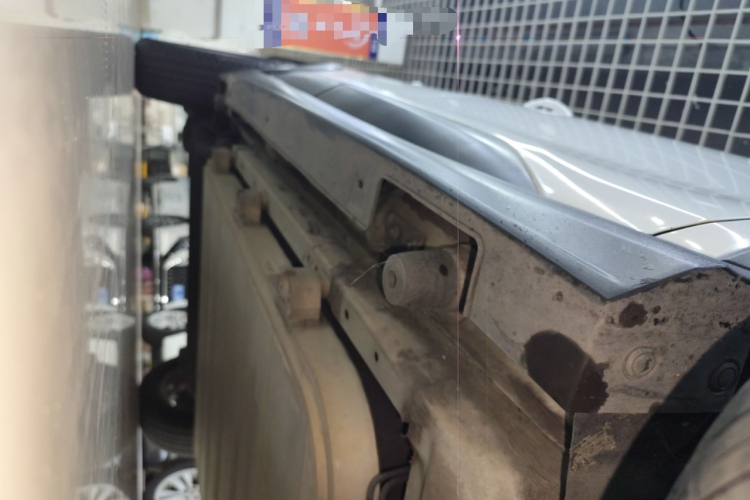 BYD Yuan New Energy 2020 immagine di auto #26