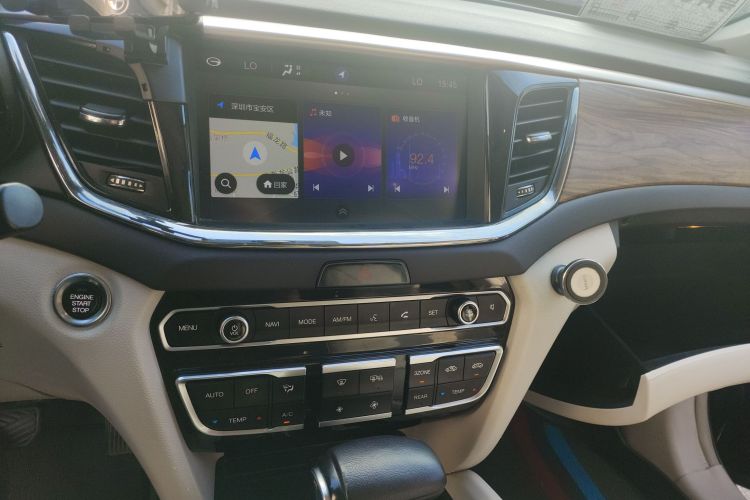 GAC Trumpchi GS8 2017 car image #26