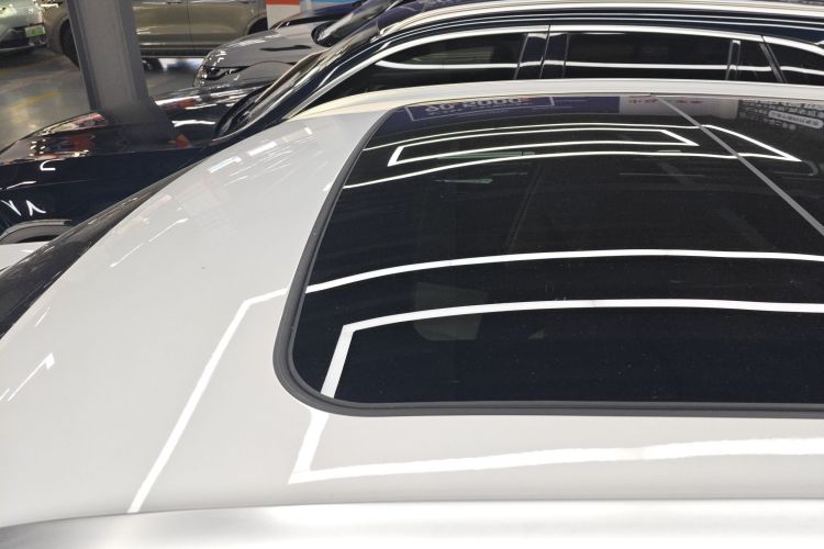 Lynk & Co 06 EM-P 2025 car image #26