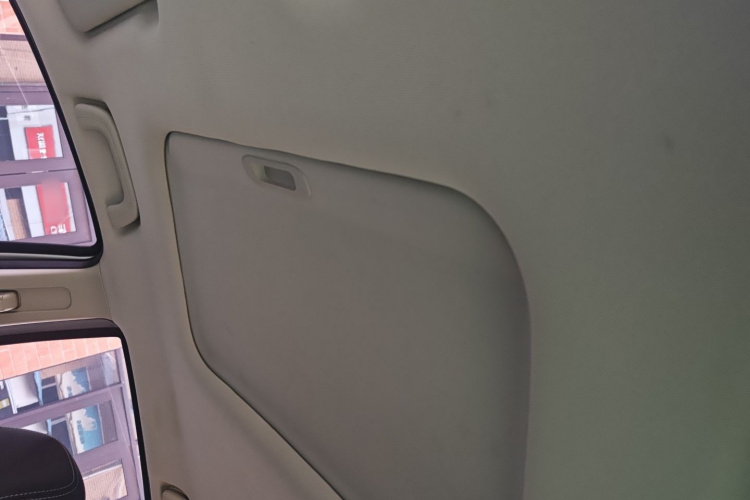 Vision X3 2020 car image #26
