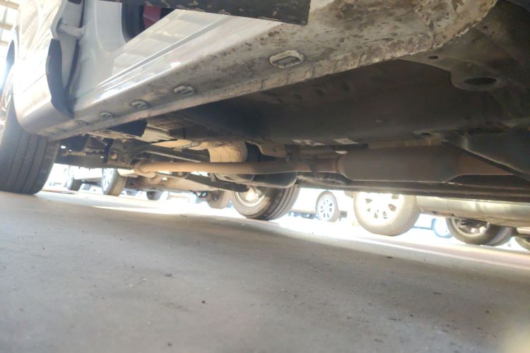 MG HS 2019 car image #26