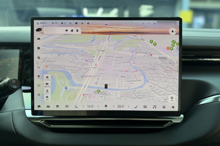 极氪 极氪009 2024 汽车图片 #26