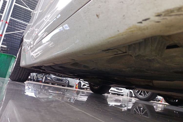 BMW 2 Series Tourer 2018 car image #26