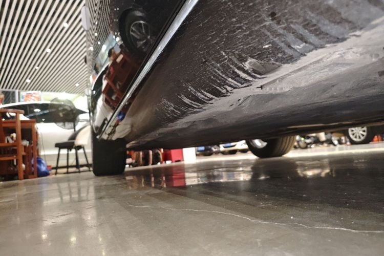 Audi A8 2016 car image #26