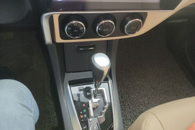 Corolla 2017 #26 Corolla 2017 car image #26
